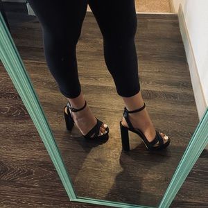 Gianni Bini Heels Size 7